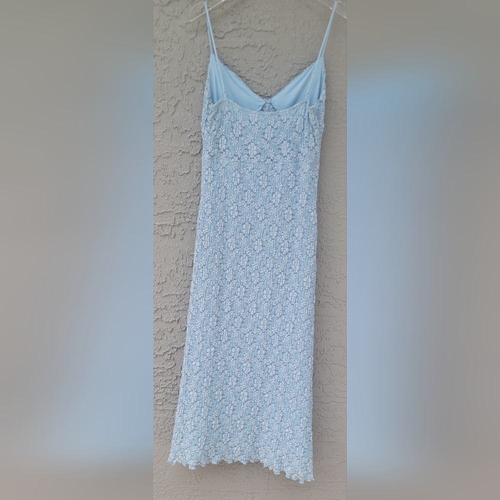 ASTR The Label floral lace knit dusty blue mid feminine chic dress size medium - Picture 11 of 13